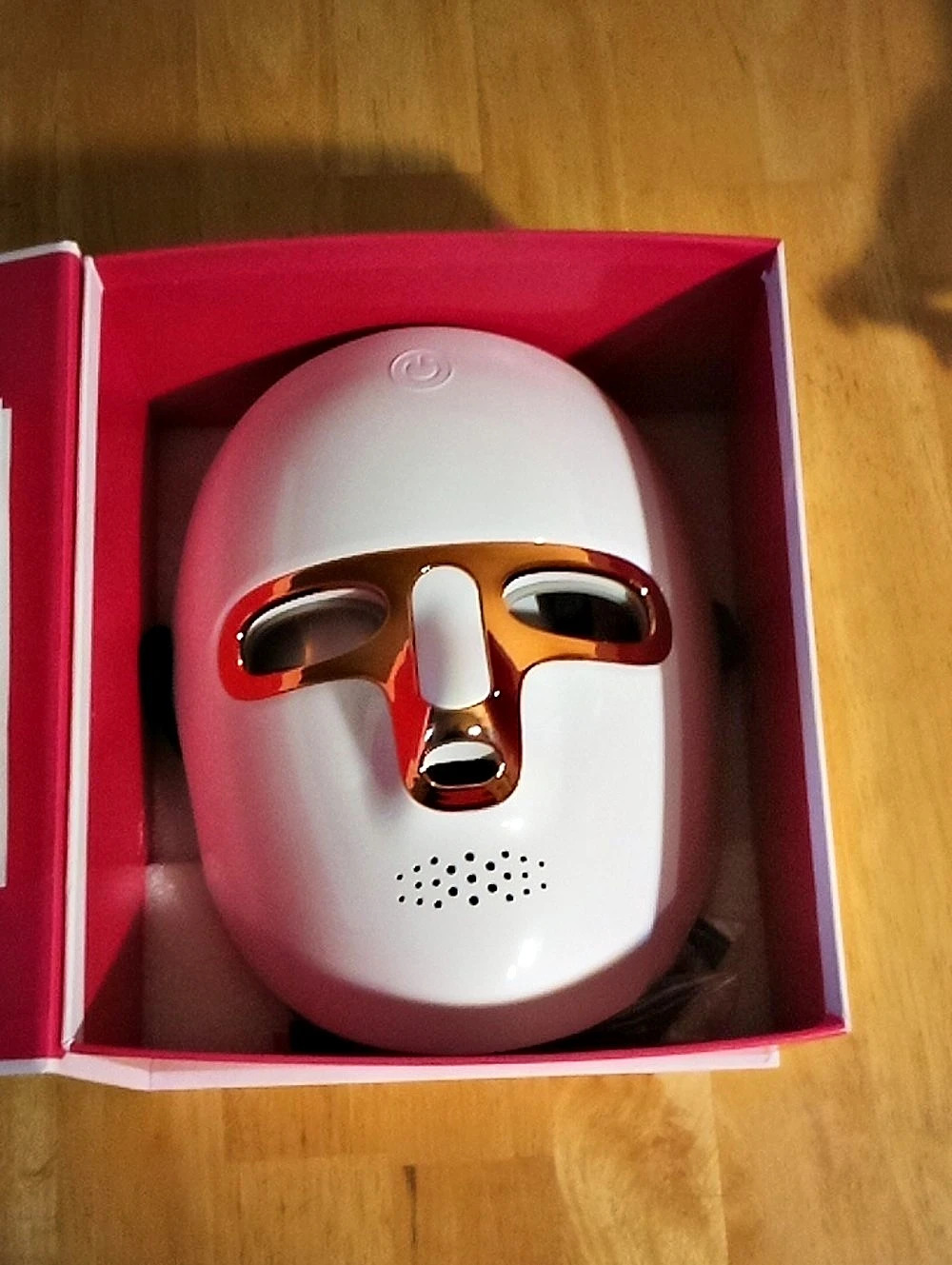 LED Facial Mask White & Pink NWT 7 Light Colors
